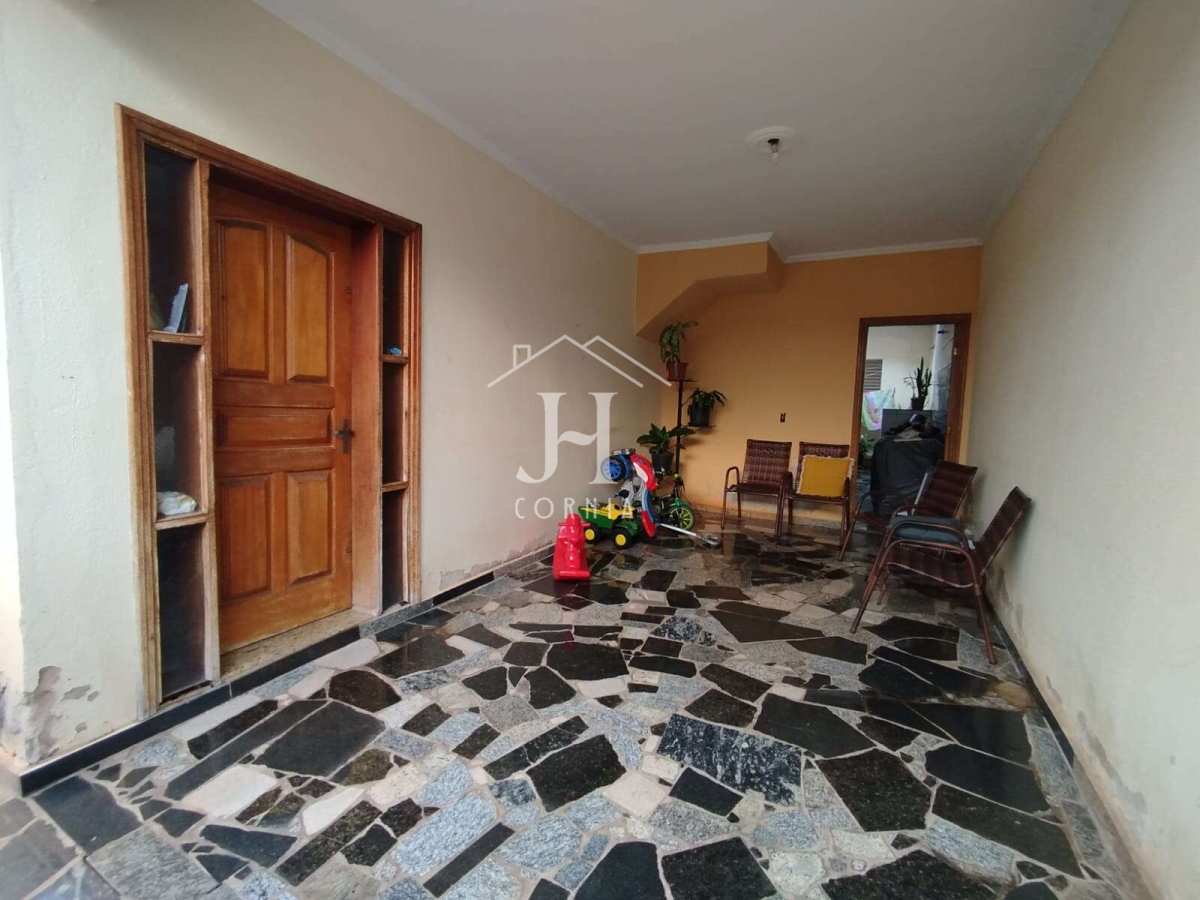 Casa à venda com 3 quartos - Jardim Palmeiras,Limeira