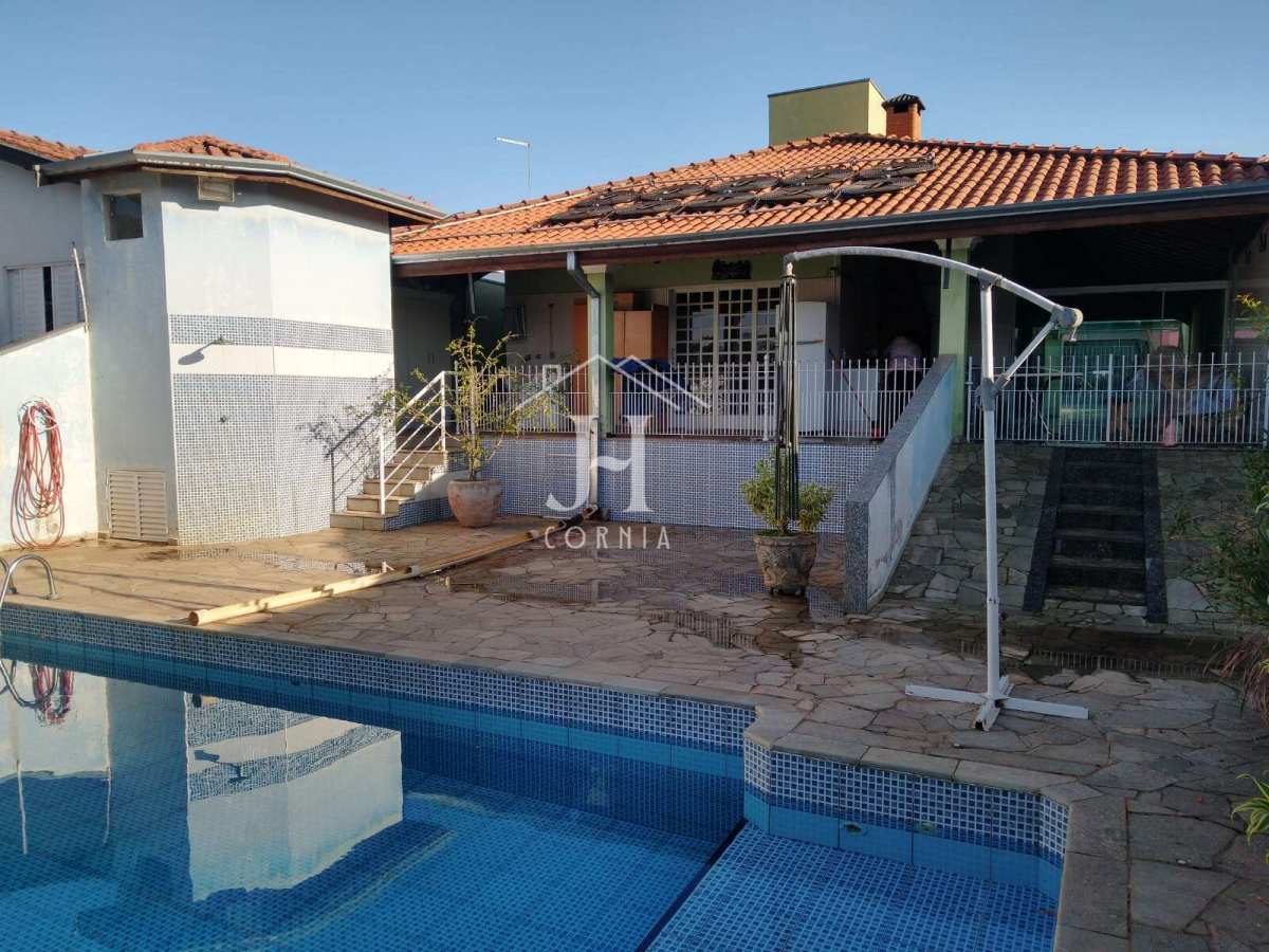 Casa à venda com 3 quartos - Vila Glória,Limeira