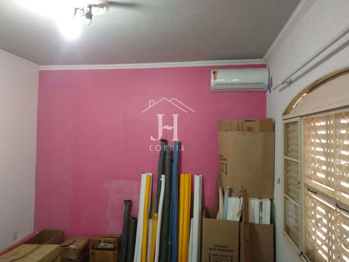 Casa à venda com 3 quartos - Vila Glória,Limeira